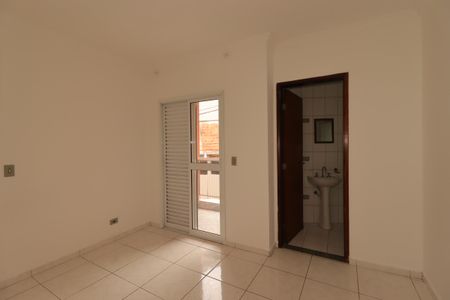 Casa para alugar com 80m², 2 quartos e 2 vagasSuíte 2