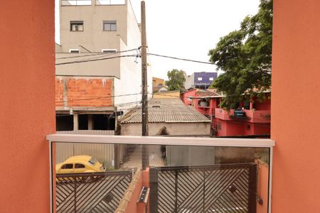 Casa para alugar com 80m², 2 quartos e 2 vagasSacada da Suíte 2