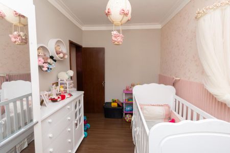 Apartamento à venda com 84m², 3 quartos e 1 vagaQuarto 2