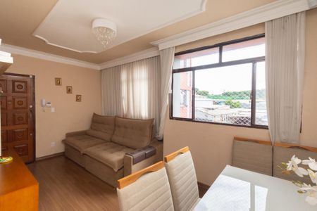 Apartamento à venda com 84m², 3 quartos e 1 vagaSala