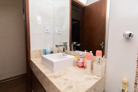 Apartamento à venda com 84m², 3 quartos e 1 vagaBanheiro