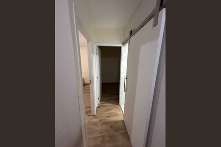 Corredor de apartamento para alugar com 2 quartos, 48m² em Madureira, Rio de Janeiro