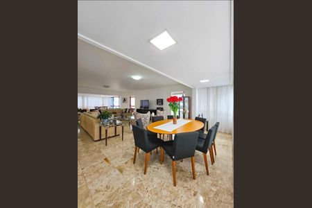 Apartamento para alugar com 90m², 2 quartos e 1 vagaSala