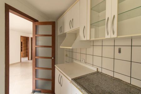 Apartamento para alugar com 67m², 3 quartos e 1 vagaCozinha e Área de Serviço