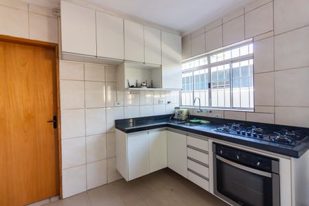 Casa para alugar com 110m², 3 quartos e 2 vagas Casa para alugar com 110m², 3 quartos e 2 vagasCozinha