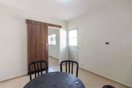 Sala  de casa à venda com 3 quartos, 110m² em Mutinga, Osasco