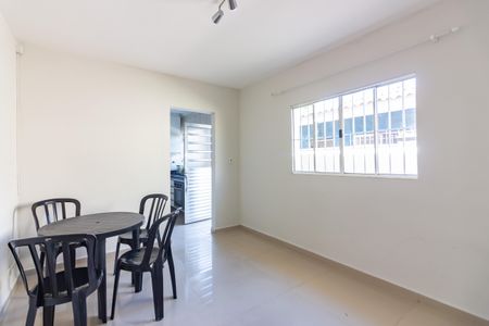 Sala de Estar de casa à venda com 3 quartos, 110m² em Mutinga, Osasco