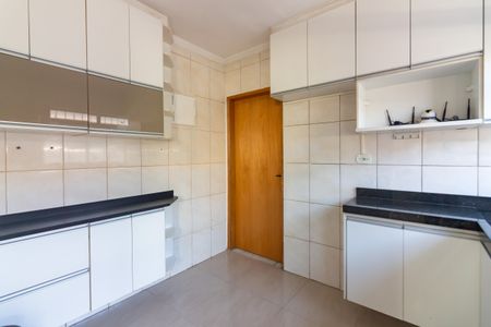 Casa para alugar com 110m², 3 quartos e 2 vagas Casa para alugar com 110m², 3 quartos e 2 vagasCozinha