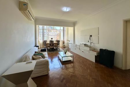 Apartamento à venda com 3 quartos, 137m² em Copacabana, Rio de Janeiro