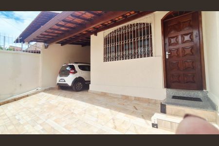 Foto 12 de casa à venda com 3 quartos, 161m² em Castelo, Belo Horizonte