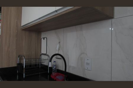 Apartamento à venda com 2 quartos, 65m² em Padroeira, Osasco