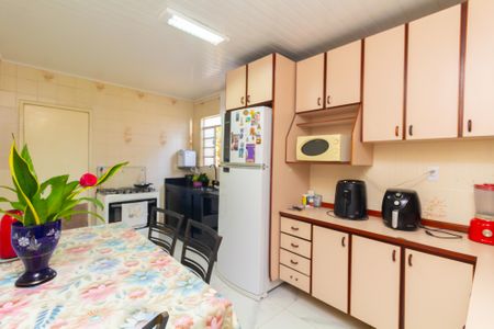 Casa à venda com 468m², 7 quartos e 3 vagas Casa à venda com 468m², 7 quartos e 3 vagasCozinha