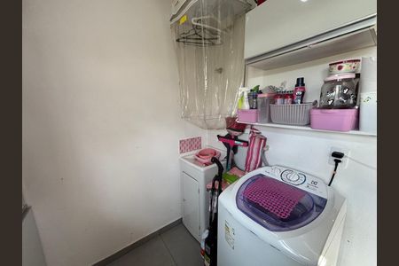 Apartamento à venda com 61m², 2 quartos e 1 vaga