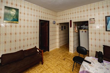 Casa à venda com 2 quartos, 163m² em Santa Terezinha, Belo Horizonte