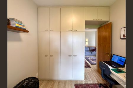 Apartamento à venda com 155m², 3 quartos e 3 vagas Apartamento à venda com 155m², 3 quartos e 3 vagasQuarto 3