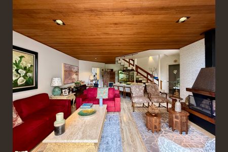 Apartamento à venda com 155m², 3 quartos e 3 vagas Apartamento à venda com 155m², 3 quartos e 3 vagasSala