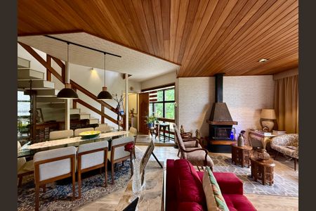 Apartamento à venda com 155m², 3 quartos e 3 vagas Apartamento à venda com 155m², 3 quartos e 3 vagasSala