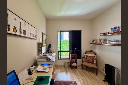 Apartamento à venda com 155m², 3 quartos e 3 vagas Apartamento à venda com 155m², 3 quartos e 3 vagasQuarto 3