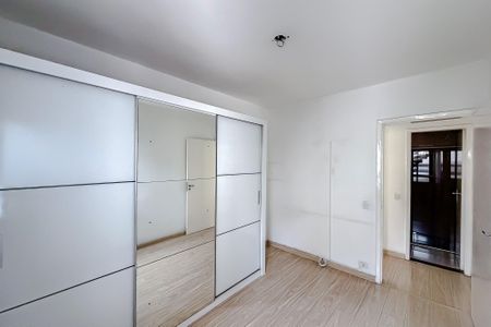 Apartamento à venda com 77m², 2 quartos e 1 vagaQuarto 1