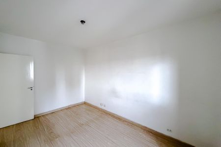 Apartamento à venda com 77m², 2 quartos e 1 vagaQuarto 2