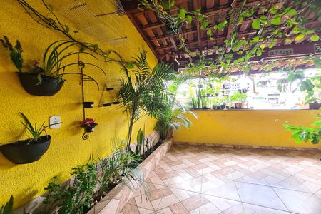 Casa à venda com 340m², 4 quartos e 1 vagaVaranda da Suite