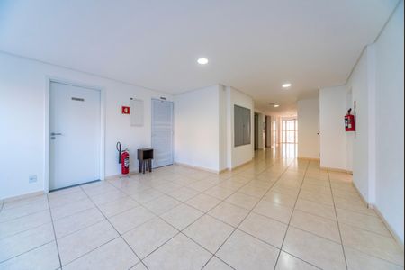 Apartamento para alugar com 55m², 2 quartos e 1 vaga Apartamento para alugar com 55m², 2 quartos e 1 vagaHall de entrada