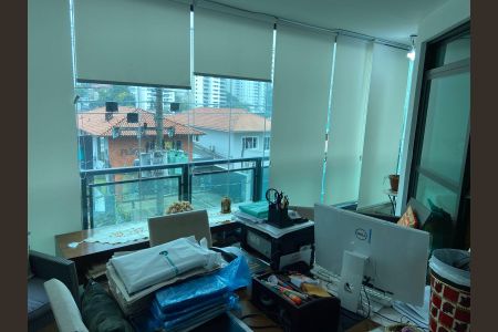 Apartamento à venda com 230m², 4 quartos e 4 vagasVaranda