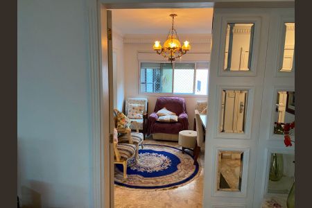 Apartamento à venda com 230m², 4 quartos e 4 vagasSala