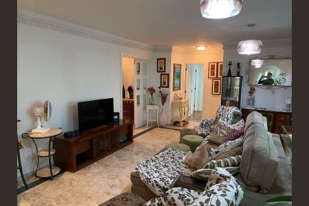 Sala de apartamento à venda com 4 quartos, 230m² em Pacaembu, São Paulo