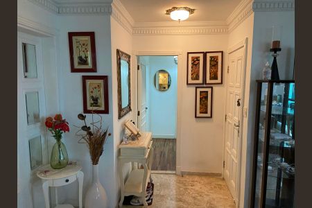 Apartamento à venda com 230m², 4 quartos e 4 vagasSala