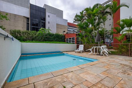 Apartamento à venda com 94m², 2 quartos e 2 vagas Apartamento à venda com 94m², 2 quartos e 2 vagasPiscina
