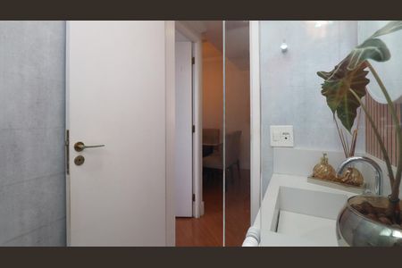 Apartamento à venda com 70m², 3 quartos e 2 vagasBanheiro 2