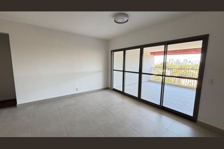 Apartamento para alugar com 3 quartos, 125m² em Santo Amaro, São Paulo