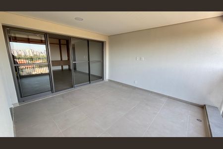 Apartamento para alugar com 3 quartos, 125m² em Santo Amaro, São Paulo