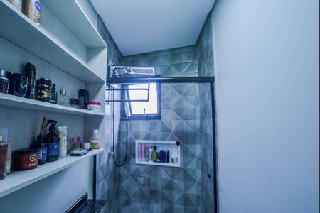 Casa à venda com 140m², 2 quartos e 2 vagasBanheiro da Suíte 1