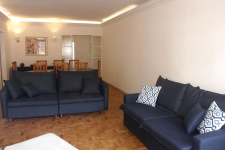 Sala de apartamento para alugar com 3 quartos, 134m² em Gonzaga, Santos