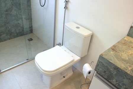 Apartamento para alugar com 134m², 3 quartos e 1 vagaBanheiro da Suíte 1