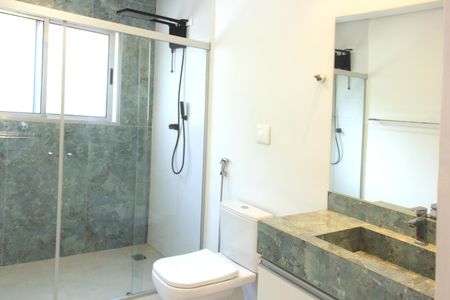 Apartamento para alugar com 134m², 3 quartos e 1 vagaBanheiro da Suíte 1