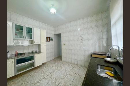 Casa para alugar com 110m², 2 quartos e 1 vagaCozinha