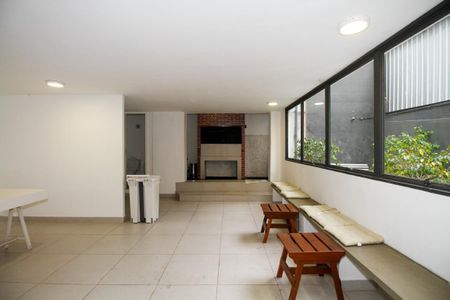 Apartamento à venda com 103m², 2 quartos e sem vagaÁrea Comum - Salão de Festas e Churrasqueira