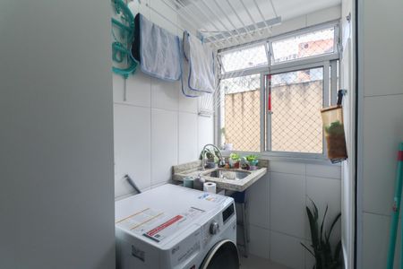 Apartamento à venda com 63m², 2 quartos e 1 vaga Apartamento à venda com 63m², 2 quartos e 1 vagaÁrea de Serviço