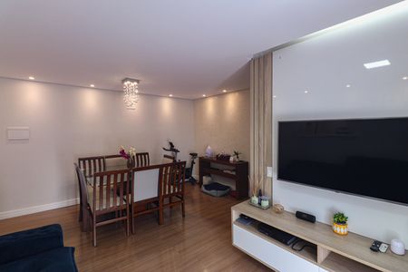 Apartamento à venda com 63m², 2 quartos e 1 vaga Apartamento à venda com 63m², 2 quartos e 1 vagaSala