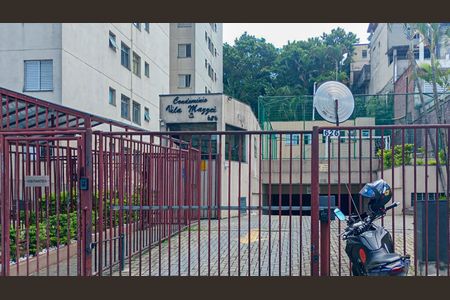 Apartamento à venda com 63m², 2 quartos e 1 vaga Apartamento à venda com 63m², 2 quartos e 1 vagaFachada