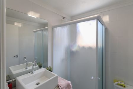 Apartamento à venda com 63m², 2 quartos e 1 vaga Apartamento à venda com 63m², 2 quartos e 1 vagaBanheiro