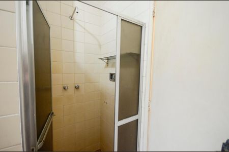 Apartamento à venda com 100m², 2 quartos e sem vagaBanheiro
