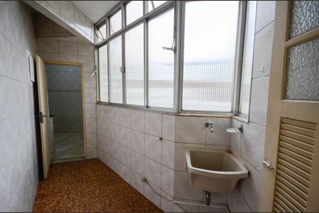 Apartamento à venda com 100m², 2 quartos e sem vagaÁrea de Serviço