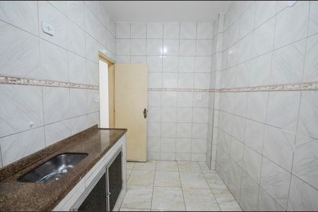Apartamento à venda com 100m², 2 quartos e sem vagaCozinha