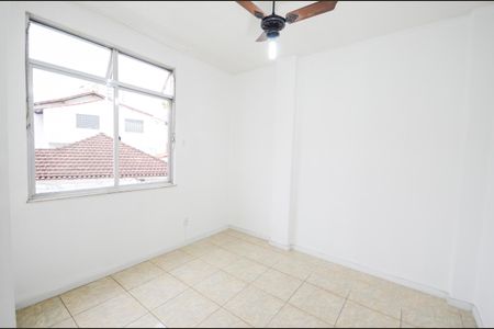 Apartamento à venda com 100m², 2 quartos e sem vagaSala