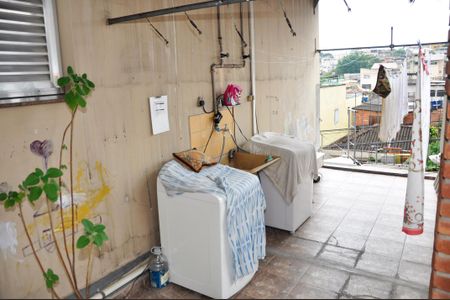 Casa para alugar com 54m², 2 quartos e sem vagaDetalhe - Área de Serviço Coletiva