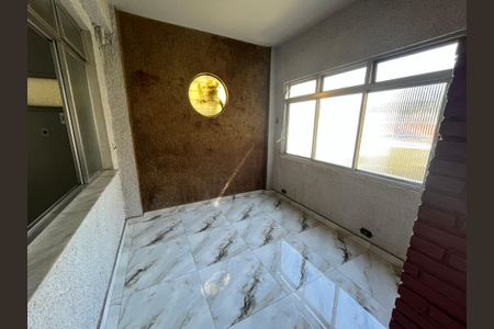 Apartamento à venda com 80m², 2 quartos e 1 vagaCozinha